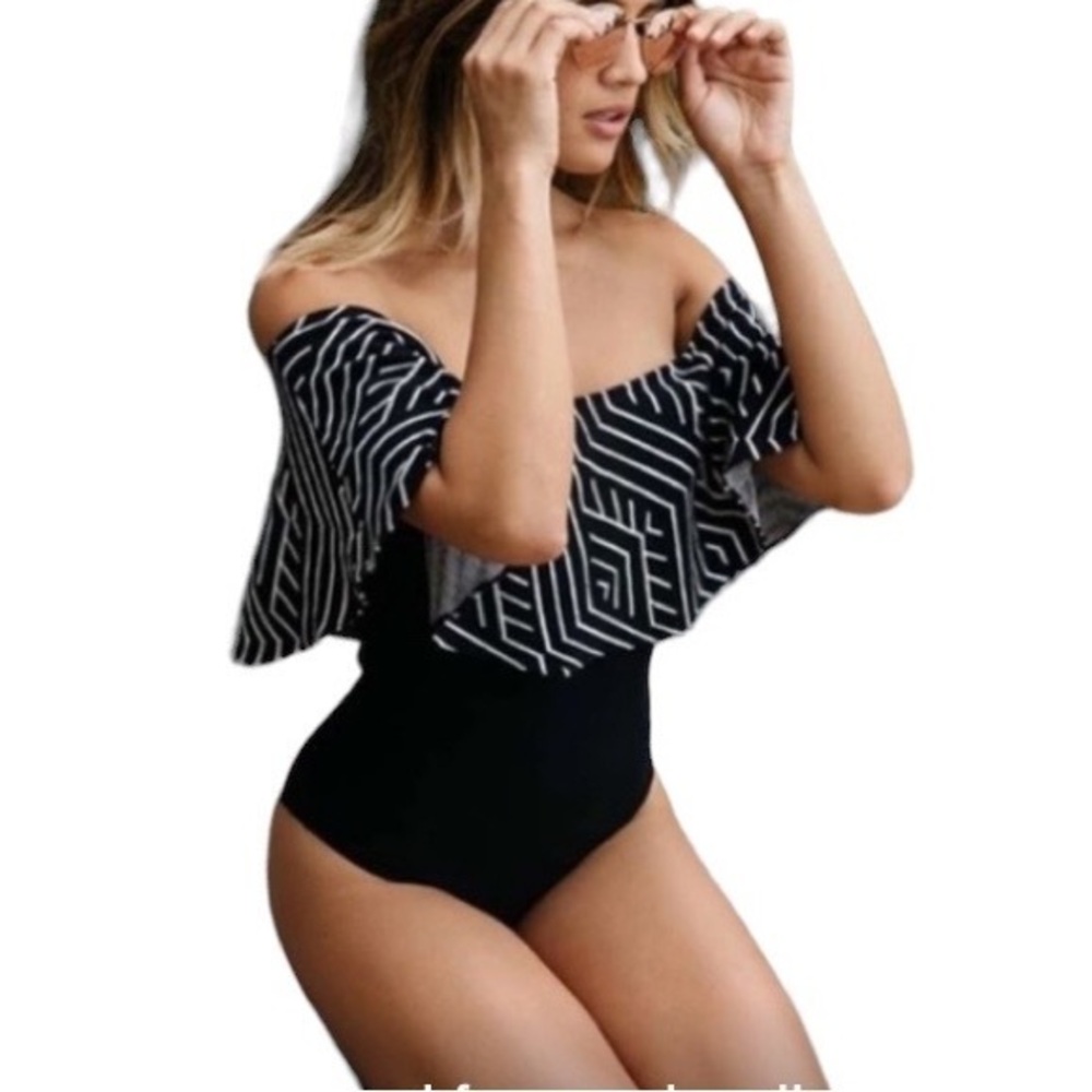 WILA One-Piece Swimsuit Ruffled Off-Shoulder Black & White- S NEW - Picture 6 of 6